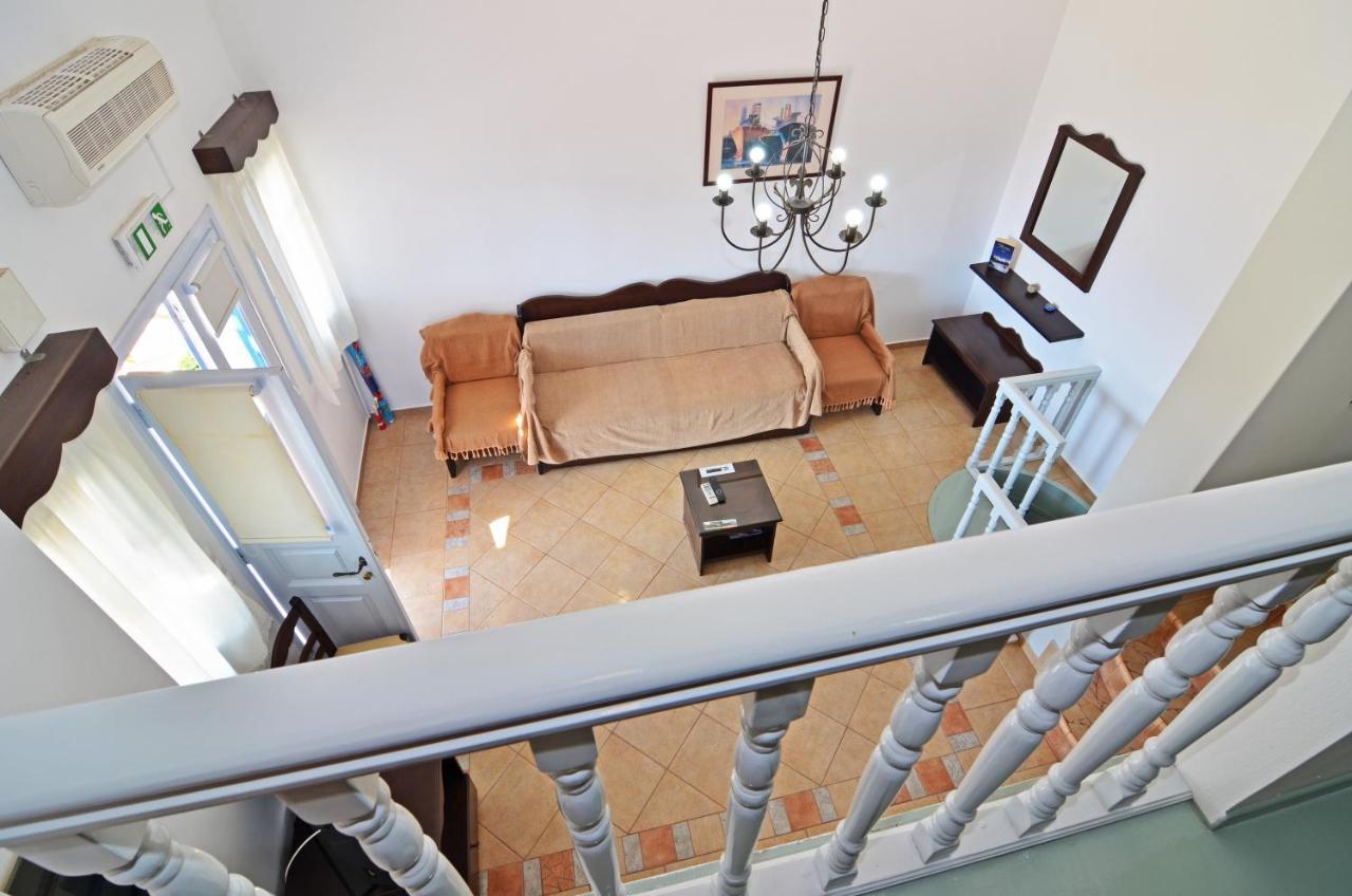 Nikos Sea View Apartments Adamantas  Exterior photo