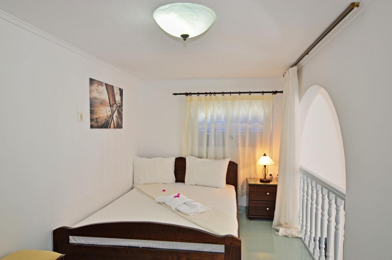 Nikos Sea View Apartments Adamantas  Exterior photo